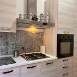 Joivy Inviting 1-bedroom Flat With Balcony In Lejlighed
