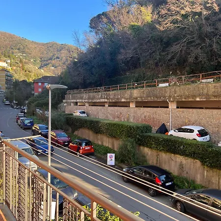 Apartman Joivy Inviting 1-bedroom Flat With Balcony In Rapallo