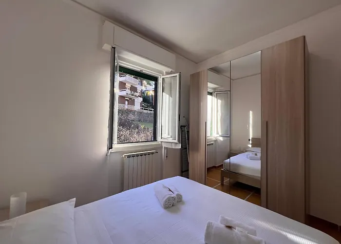 Joivy Inviting 1-bedroom Flat With Balcony In * Rapallo